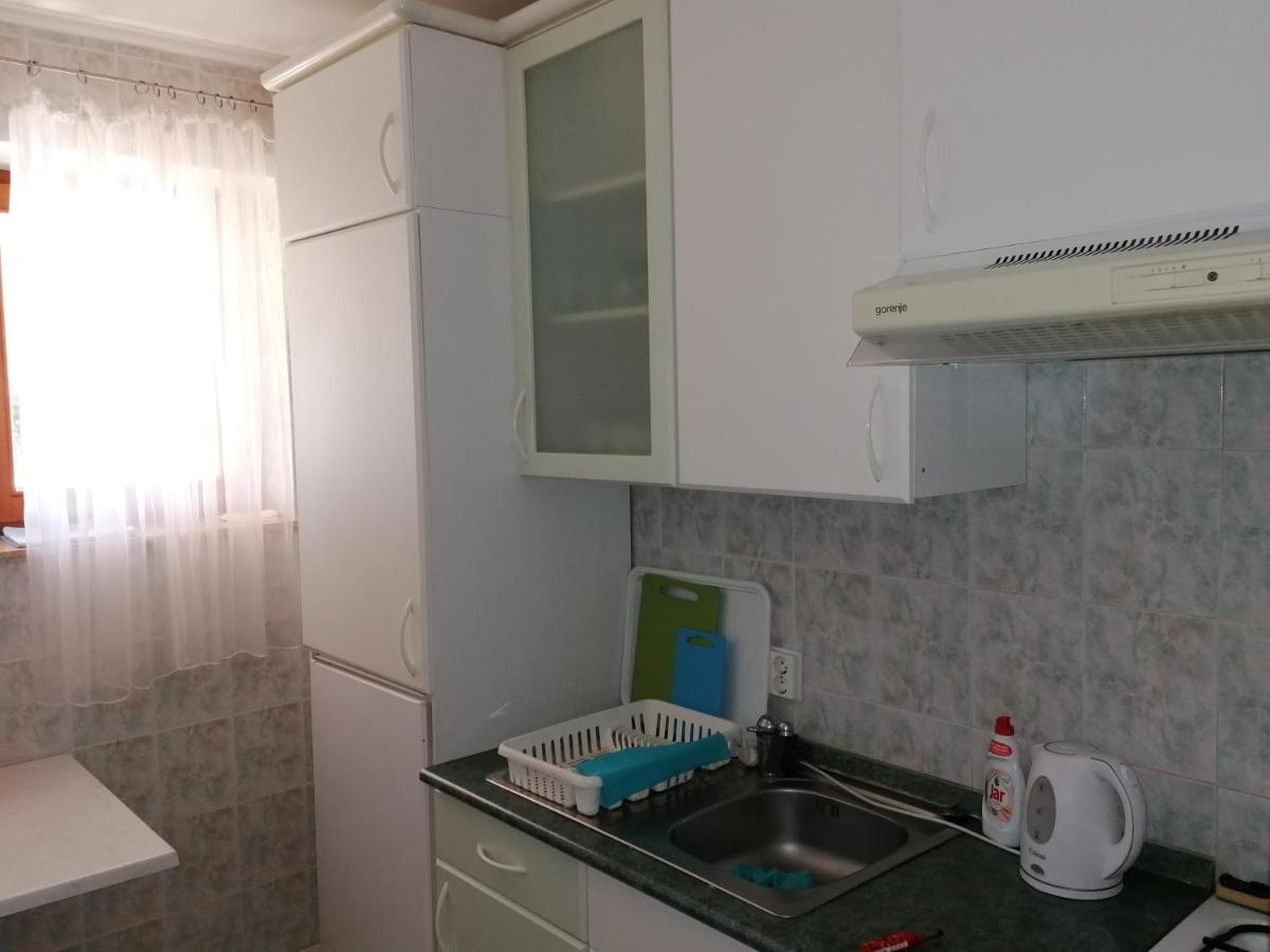 Near Beach - Apartments Marica Rovinj Exterior foto