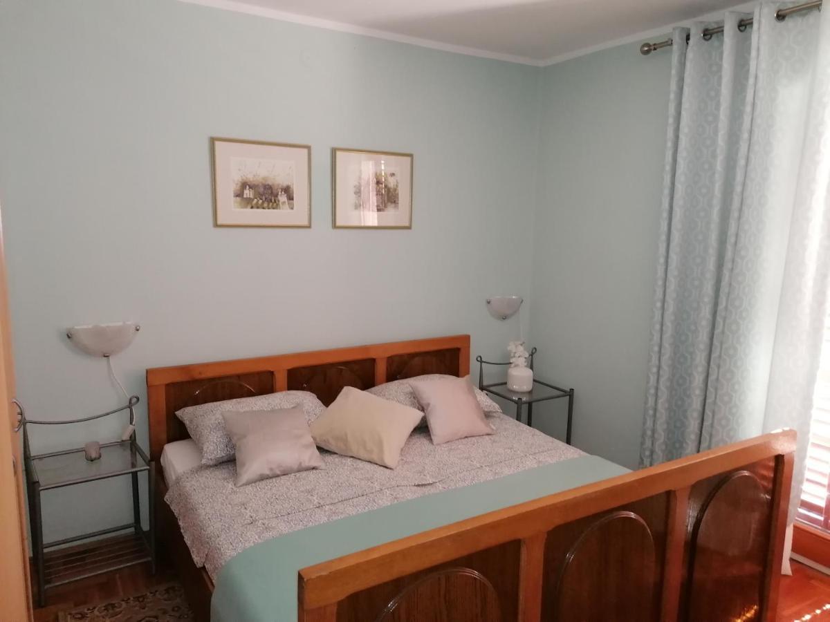 Near Beach - Apartments Marica Rovinj Exterior foto